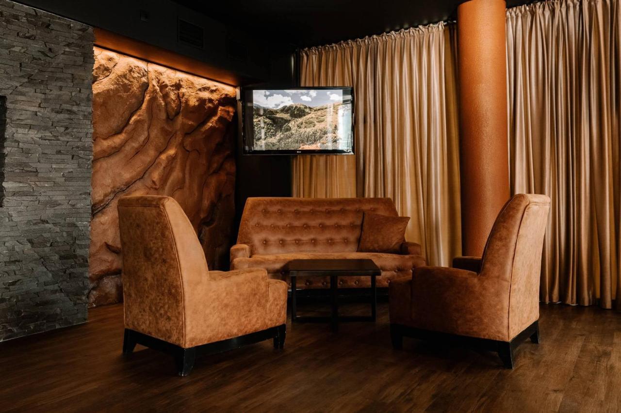 Park Hotel Switzerland Obariv Zewnętrze zdjęcie