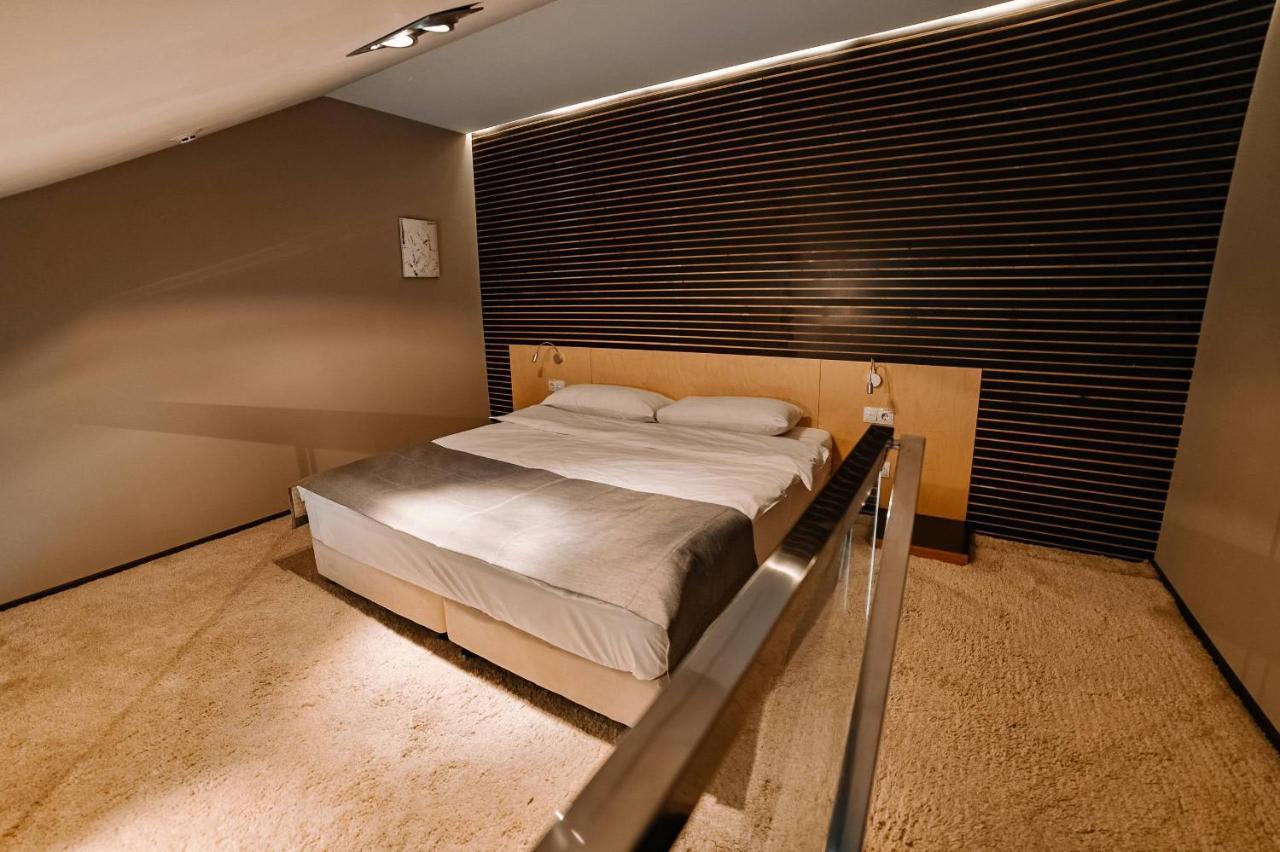 Park Hotel Switzerland Obariv Zewnętrze zdjęcie