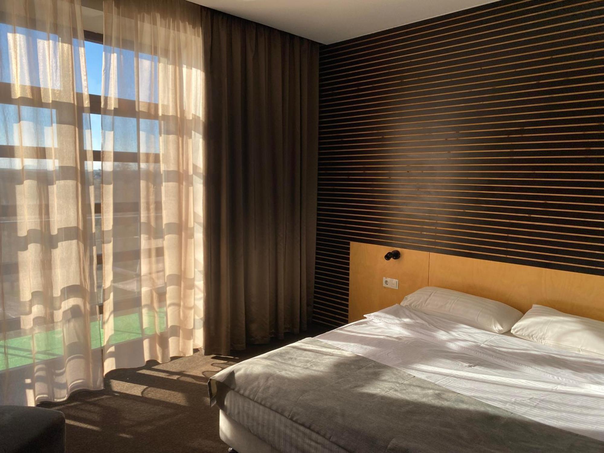 Park Hotel Switzerland Obariv Zewnętrze zdjęcie