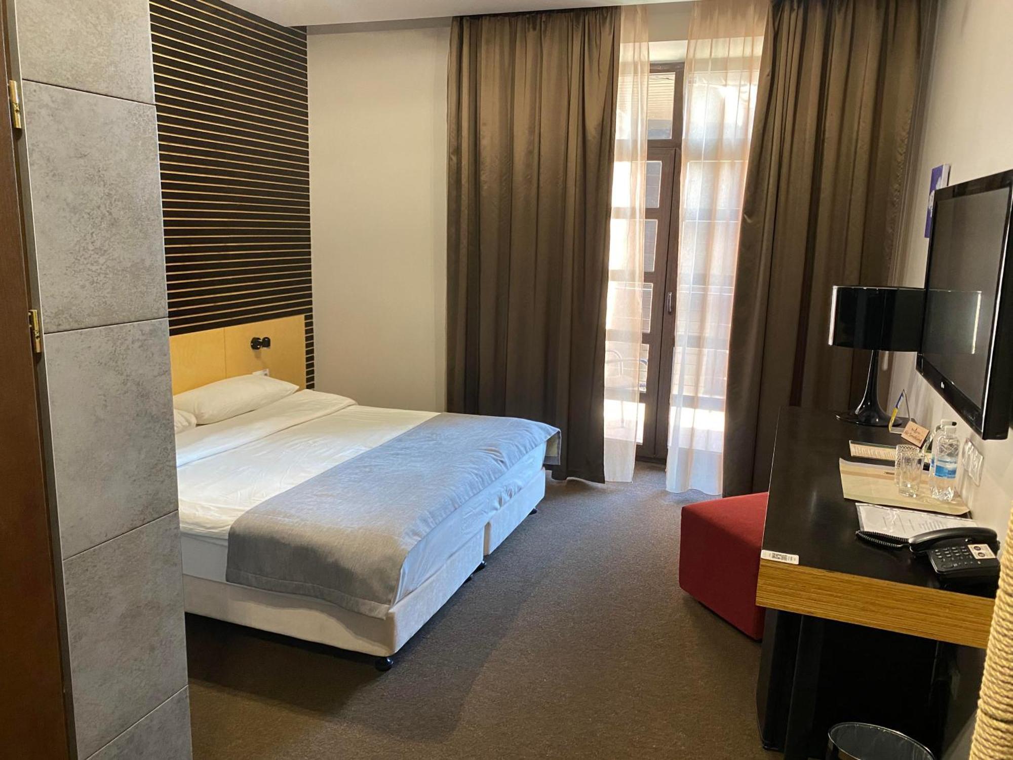 Park Hotel Switzerland Obariv Zewnętrze zdjęcie