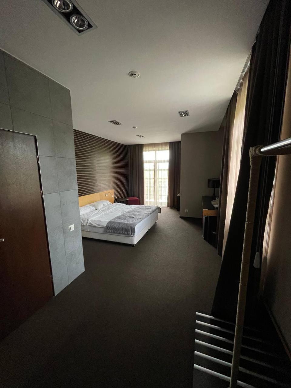 Park Hotel Switzerland Obariv Zewnętrze zdjęcie
